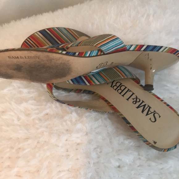 Sandles - Picture 2 of 3